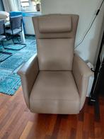 Comfortabele Prominent relax/sta op  stoel licht taupekleur, Ophalen, Gebruikt, Eenpersoons, Minder dan 75 cm