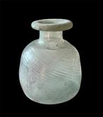 Bodemvondst Romeinse fles intact H. 10.4 cm Br. 10 cm, Antiek en Kunst, Antiek | Glas en Kristal, Ophalen of Verzenden