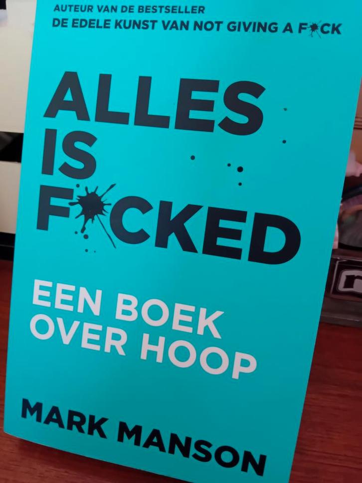 Mark Manson - Alles is f*cked, Boeken, Psychologie, Zo goed als nieuw, Verzenden