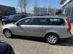 Volvo V70 2.0 Kinetic APK 4-26 NAVI NAP BJ 2009 !!!, Voorwielaandrijving, Gebruikt, Zwart, Euro 4