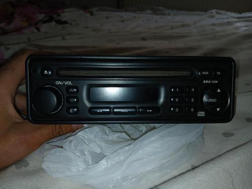 Clarion PU2294A Peugeot 306 peugeot 106 lees de advertentie, Auto diversen, Autoradio's, Gebruikt, Ophalen