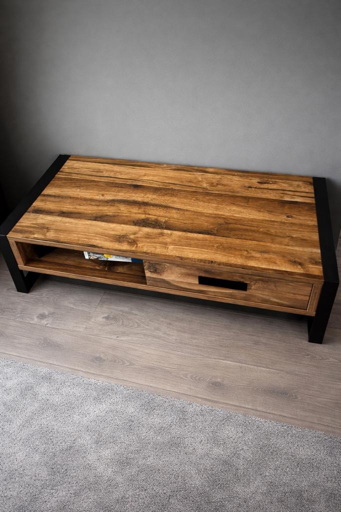 Houten salontafel met opbergruimte, Doe-het-zelf en Verbouw, Hout en Planken, Zo goed als nieuw, Plank, Overige houtsoorten, Minder dan 200 cm