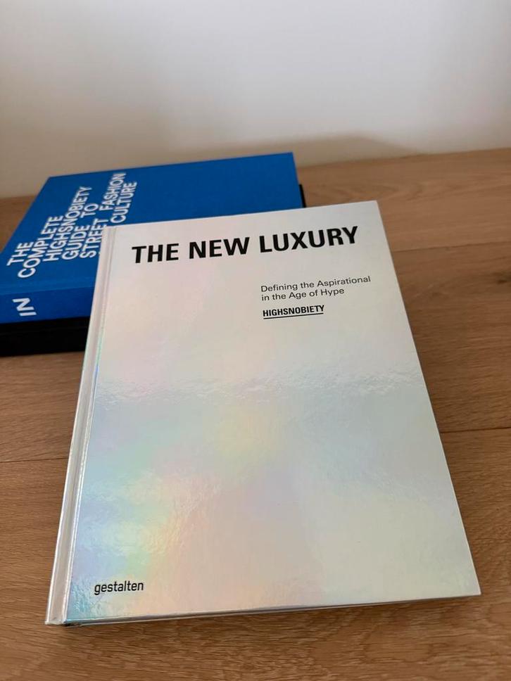 Highsnobiety - The New Luxury Tafelboek, Boeken, Kunst en Cultuur | Fotografie en Design, Zo goed als nieuw, Overige onderwerpen