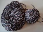 Ruim 1 bol wol, Ophalen of Verzenden, Nieuw, Breien, Wol of Garen