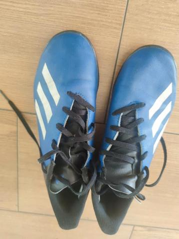 Adidas schoenen  beschikbaar voor biedingen