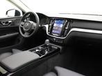Volvo V60 T6 350pk AWD Ultra Dark / Panorama dak / Harman en, Automaat, Gebruikt, 4 cilinders, Zwart
