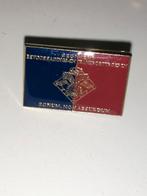 Aan- en Afvoertroepen pin AAT, Ophalen of Verzenden, Landmacht, Nederland, Embleem of Badge