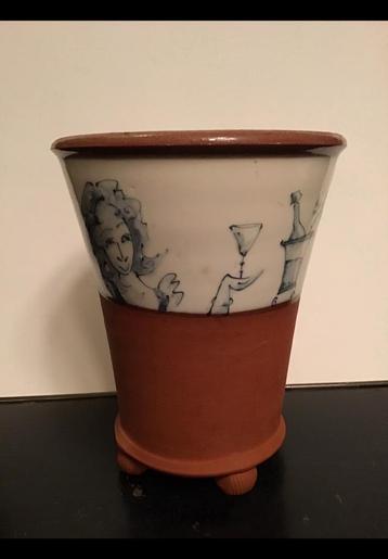 Bloempot,mterra cotta & 1/2 geglazuurd, dame, champagne roos beschikbaar voor biedingen