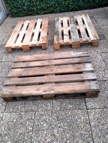 Vijf euro pallets zie omschrijving zo goed als nieuw  beschikbaar voor biedingen