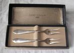 2 Verzilverde vleesvorken in mooi opbergdoos "GERO ZILVIUM ", Gebruikt, Ophalen of Verzenden, Vaatwasserbestendig, Los bestek