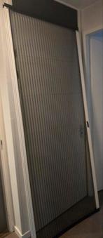 Luxaflex Allure Plissé hordeur wit RAL 9010, Doe-het-zelf en Verbouw, Deuren en Horren, Ophalen, Nieuw, Binnendeur, 200 tot 215 cm