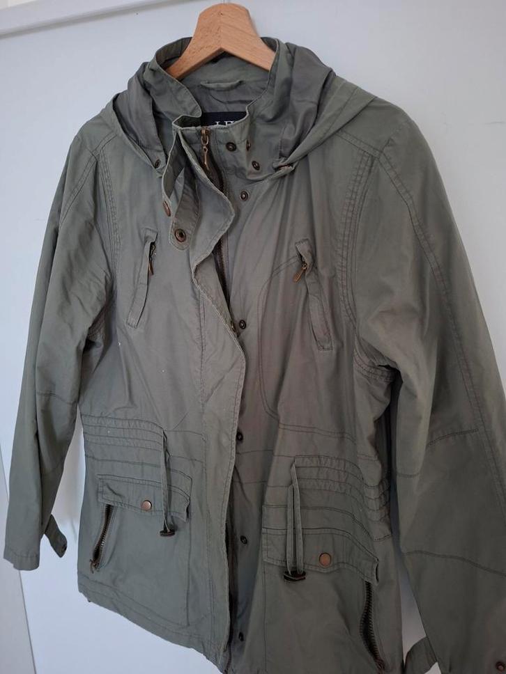 Groene Dames Zomerjas LIV Maat 46, Kleding | Dames, Jassen | Zomer, Zo goed als nieuw, Maat 46/48 (XL) of groter, Groen, Ophalen of Verzenden