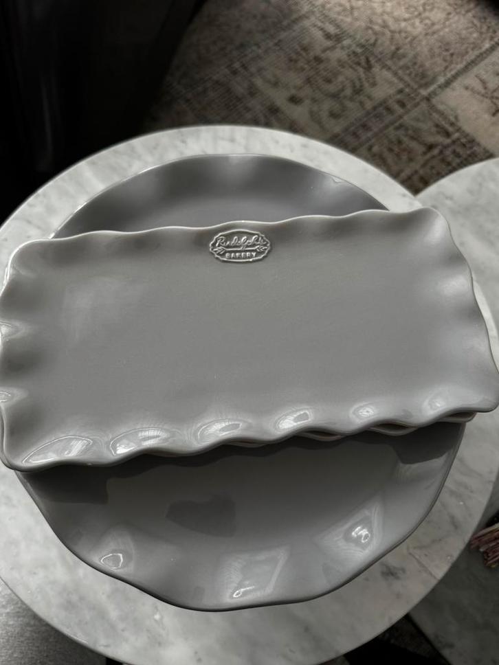 Rudolph’s Bakery serveerset, Huis en Inrichting, Keuken | Servies, Zo goed als nieuw, Overige stijlen, Keramiek, Ophalen of Verzenden