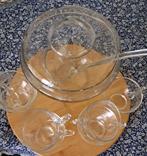 Diverse aardewerk en kristal, Ophalen