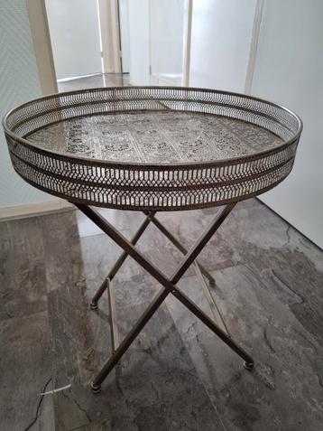 Vintage Bijzettafel - Metaal - Ronde Vorm beschikbaar voor biedingen