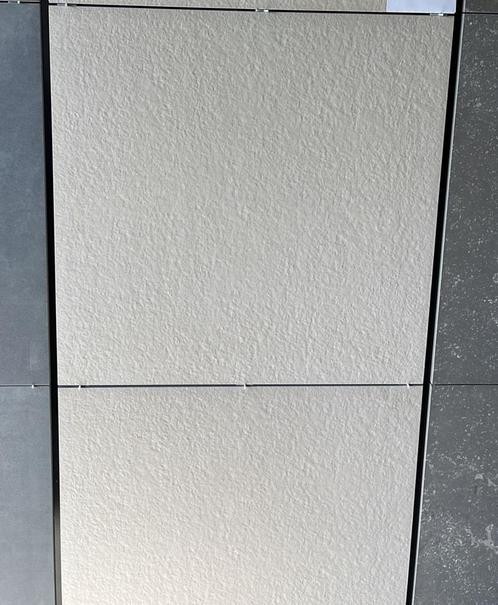 Keramische tuintegels 60x60 getrommeld 2cm crème op=op, Tuin en Terras, Tegels en Klinkers, Nieuw, Terrastegels, Keramiek, 10 m² of meer