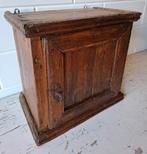 Antiek/Brocante houten hangkast, Landelijk wandkastje, Ophalen