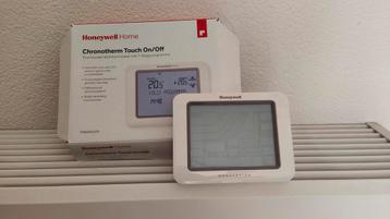 Honeywell Chronotherm Touch Klokthermostaat TH8200G1004 beschikbaar voor biedingen