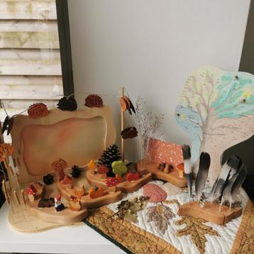 Houten Seizoensdecoratie - jaarring stekers herfst beschikbaar voor biedingen