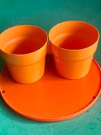 Vintage IKEA twee bloempotjes kunststof zalm-roze oranje, Tuin en Terras, Kunststof, Minder dan 30 cm, Minder dan 60 cm, Rond