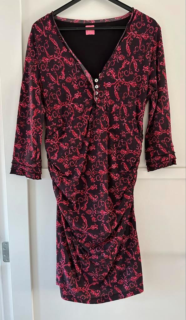 Jurk KYRA zwart/donker paars met roze maat L, Kleding | Dames, Jurken, Zo goed als nieuw, Maat 38/40 (M), Paars, Knielengte, Ophalen of Verzenden