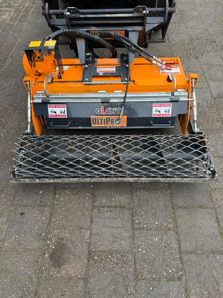 Overtopfrees *Giant, kubota, knikmops, avant, shovel*, Zakelijke goederen, Machines en Bouw | Kranen en Graafmachines, Wiellader of Shovel