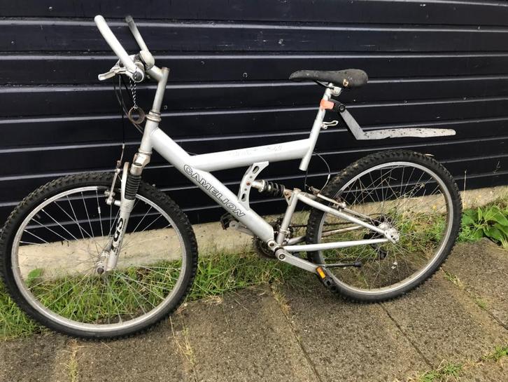 jongensfiets 26 inch, Fietsen en Brommers, Fietsen | Heren | Sportfietsen en Toerfietsen, Gebruikt, Overige merken, Meer dan 20 versnellingen