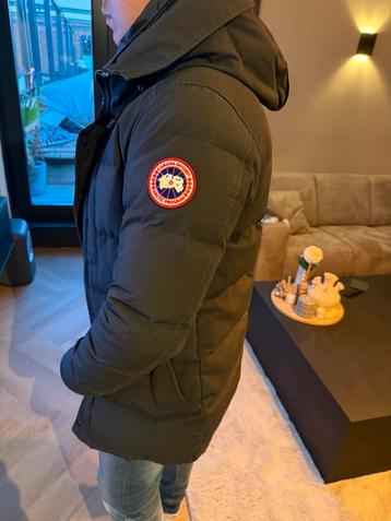 Canada Goose maat M/M beschikbaar voor biedingen
