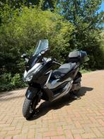 Honda Forza 300 – Ideale tour- en stadsmotor, Handvatverwarming, Particulier, Toermotor, Minimaal motorrijbewijs A2