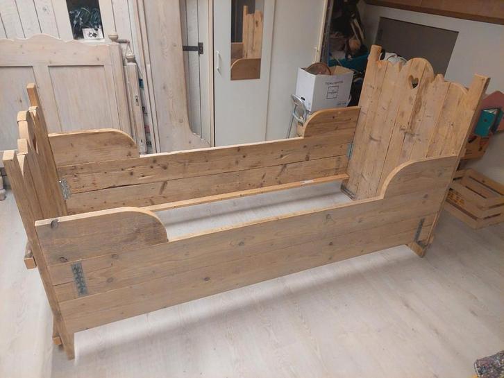 Steigerhouten Bed 200x80cm, Kinderen en Baby's, Babywiegjes en Ledikanten, Gebruikt, Ledikant, Ophalen
