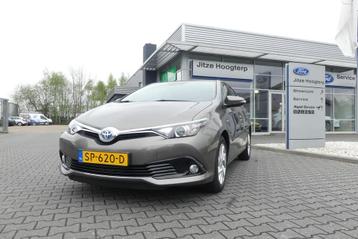 Toyota Auris 1.8 Hybrid Dynamic CRUISE, CLIMA, NAVI, CAMERA, beschikbaar voor biedingen
