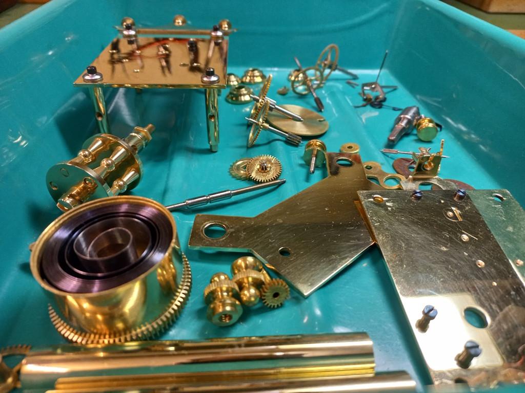 De Tijdspiegel restauratie reparatie, Ophalen