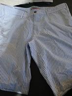 Short lichtblauw/wit streep, Ophalen of Verzenden, Zo goed als nieuw, Overige maten, Wit