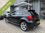 VOLKSWAGEN POLO 1.2 TSI R-LINE | NAVIGATIE | 1 JAAR GARANTIE, Gebruikt, 4 cilinders, Handgeschakeld, 1007 kg
