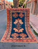 Vintage berber beni mguild tapijt 210x134 cm, Huis en Inrichting, Ophalen of Verzenden, Nieuw, Rechthoekig, 200 cm of meer