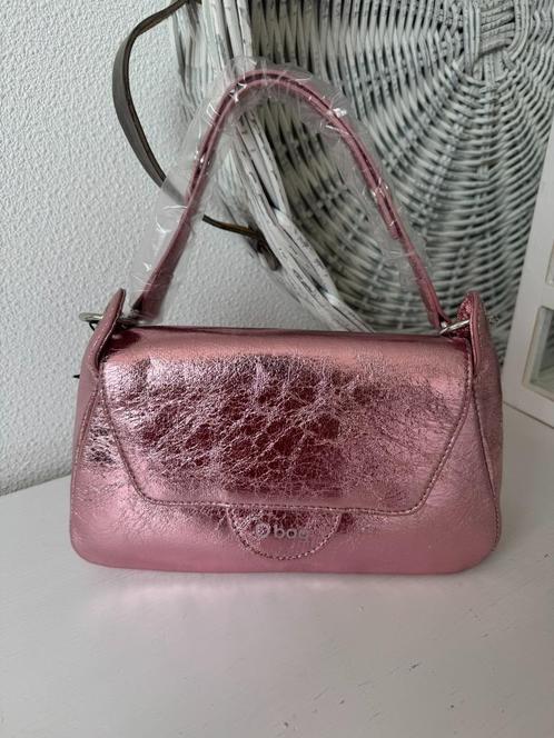 NIEUW > Roze Metallic O Bag Handtas / 13x25x6,5 cm), Sieraden, Tassen en Uiterlijk, Tassen | Damestassen, Nieuw, Handtas, Roze