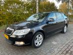 Skoda Octavia 1.2 TSI Combi 2010 Zwart Navi Clima Cruise, Auto's, Voorwielaandrijving, Stof, Zwart, 4 cilinders