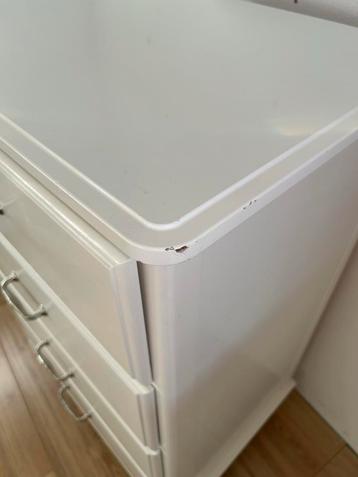 Massief houten IKEA ladekastje 67x49x102cm