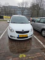 Opel Agila 1.0 12V 2014 Wit, Auto's, Particulier, 22 km/l, 950 kg, Hatchback