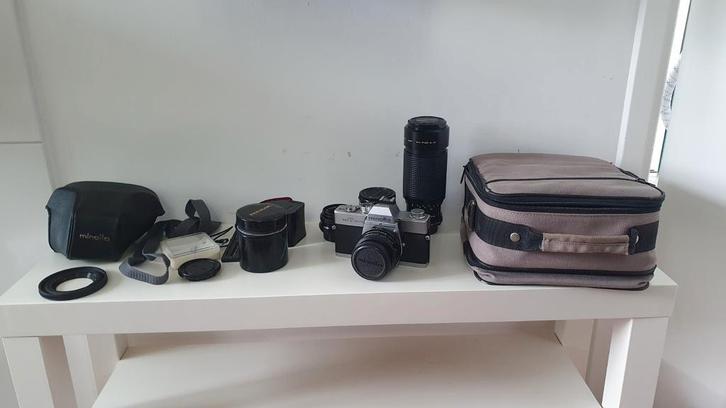 Minolta srT100x analoge spiegelreflex camera volledige set, Audio, Tv en Foto, Fotocamera's Analoog, Zo goed als nieuw, Spiegelreflex