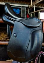 Tekna LeTek dressuurzadel 17 inch zwart, Dieren en Toebehoren, Ophalen, Zo goed als nieuw, Dressuur