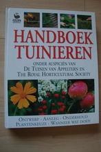 HANDBOEK TUINIEREN ONDER AUSPICIËN VAN DE TUINEN VAN, Ophalen of Verzenden, Zo goed als nieuw, Interieur en Design