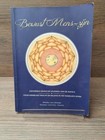 Bewust mens-zijn / Universele kennis en wijsheid van de beschikbaar voor biedingen