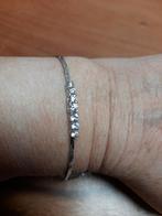 Nieuw zilveren armband gezet met 7 zirconia steentjes, Ophalen of Verzenden, Zo goed als nieuw