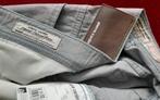 Pierre Cardin, Lyon heren jeans size w.32 / l.32 nieuwstaat, Pierre Cardin, W32 (confectie 46) of kleiner, Grijs, Ophalen of Verzenden