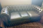 Vintage Groene Chesterfield Bank met geleefd karakter, Ophalen, Gebruikt, Driepersoons, Rechte bank