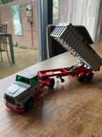 Matchbox Ford vrachtwagen met kieper, Hobby en Vrije tijd, Modelauto's | 1:50, Ophalen of Verzenden, Gebruikt, Bus of Vrachtwagen