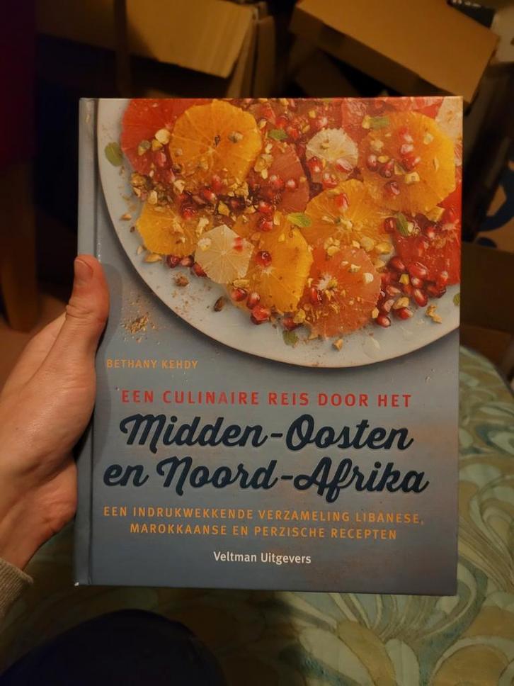 Een culinaire reis door het Midden-Oosten en Noord-Afrika, Boeken, Kookboeken, Zo goed als nieuw, Afrika, Ophalen of Verzenden