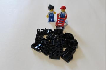 LEGO heupen en benen zwart (gebruikt) 970C00 beschikbaar voor biedingen