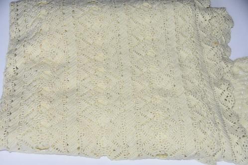 Brocante sprei in zacht geel, Antiek en Kunst, Antiek | Kleden en Textiel, Ophalen of Verzenden
